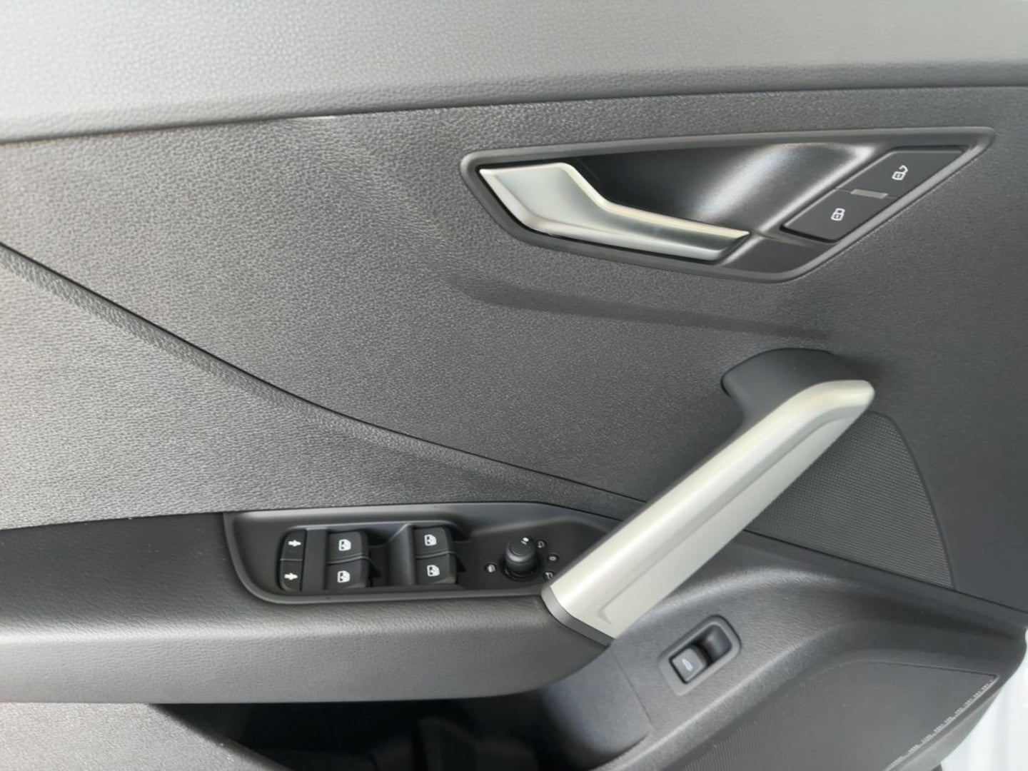 Bild über Audi Q2 advanced 35 TFSI 110(150) kW(PS) S tronic - für weitere Informationen kontaktieren Sie den Audi Partner