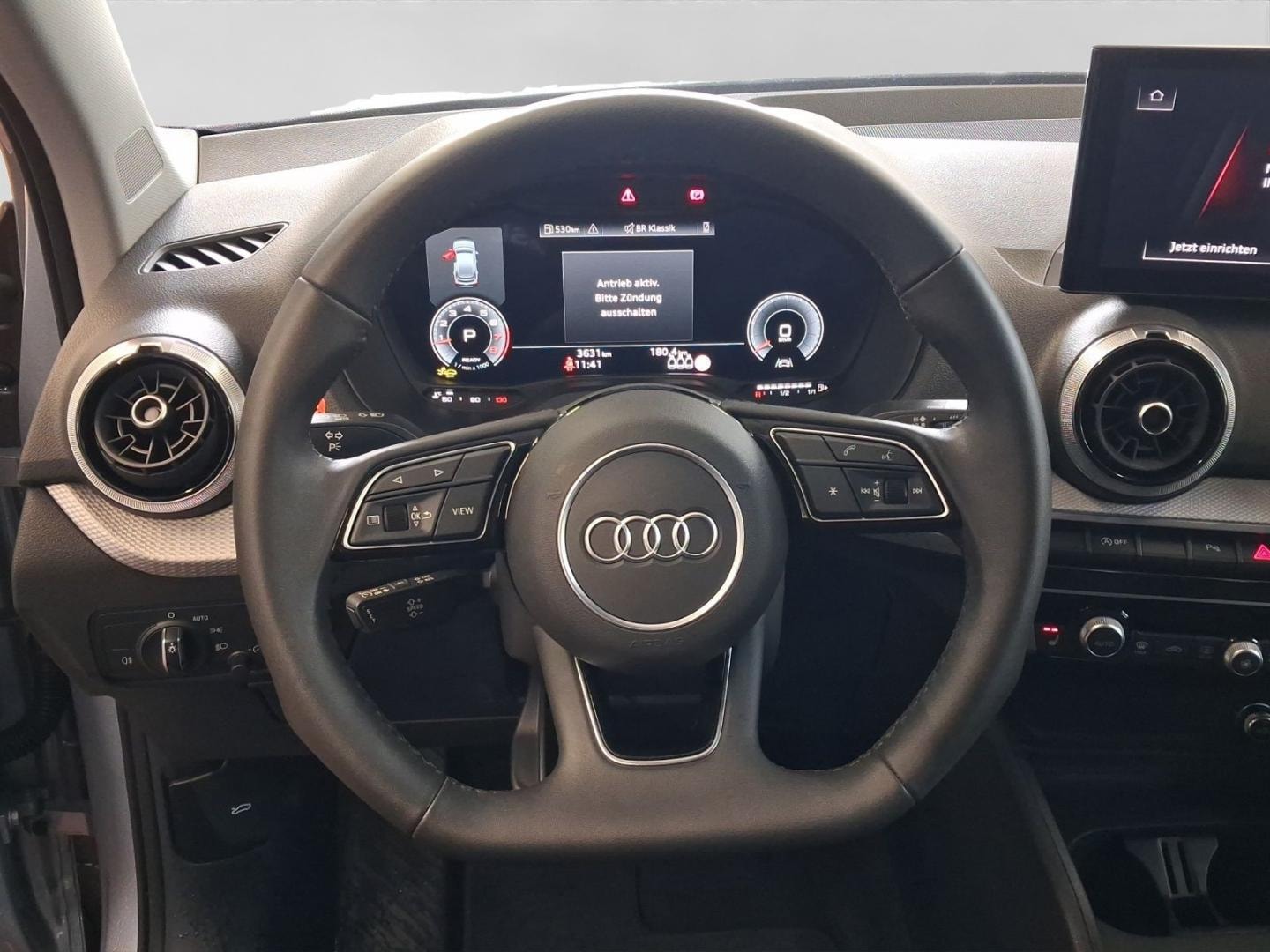 Bild über Audi Q2 advanced 35 TFSI S tronic - für weitere Informationen kontaktieren Sie den Audi Partner
