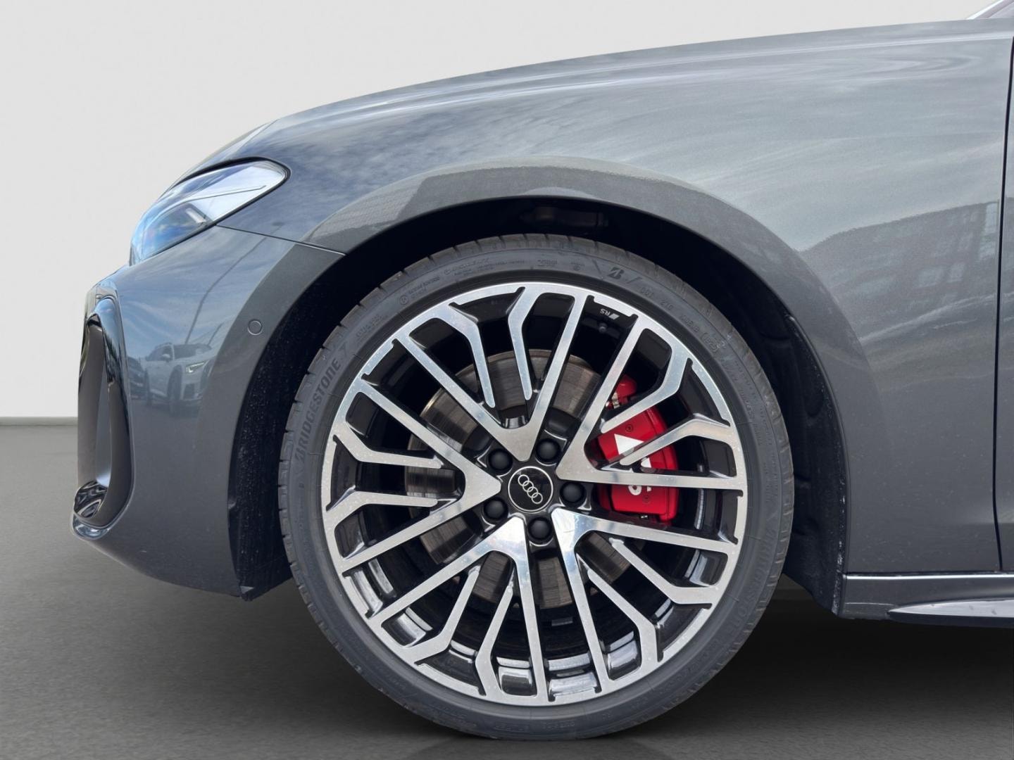 Bild über Audi S5 Avant TFSI 270 kW S tronic - für weitere Informationen kontaktieren Sie den Audi Partner