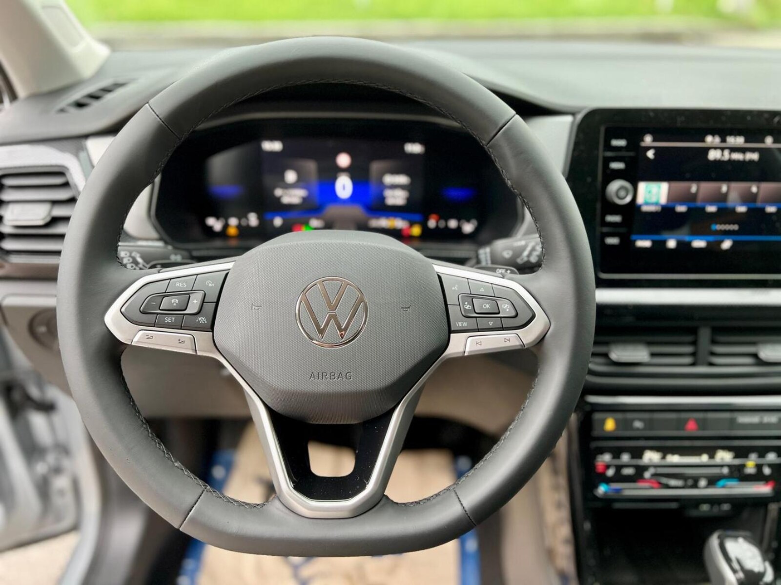 Volkswagen T-Cross – Bild 12