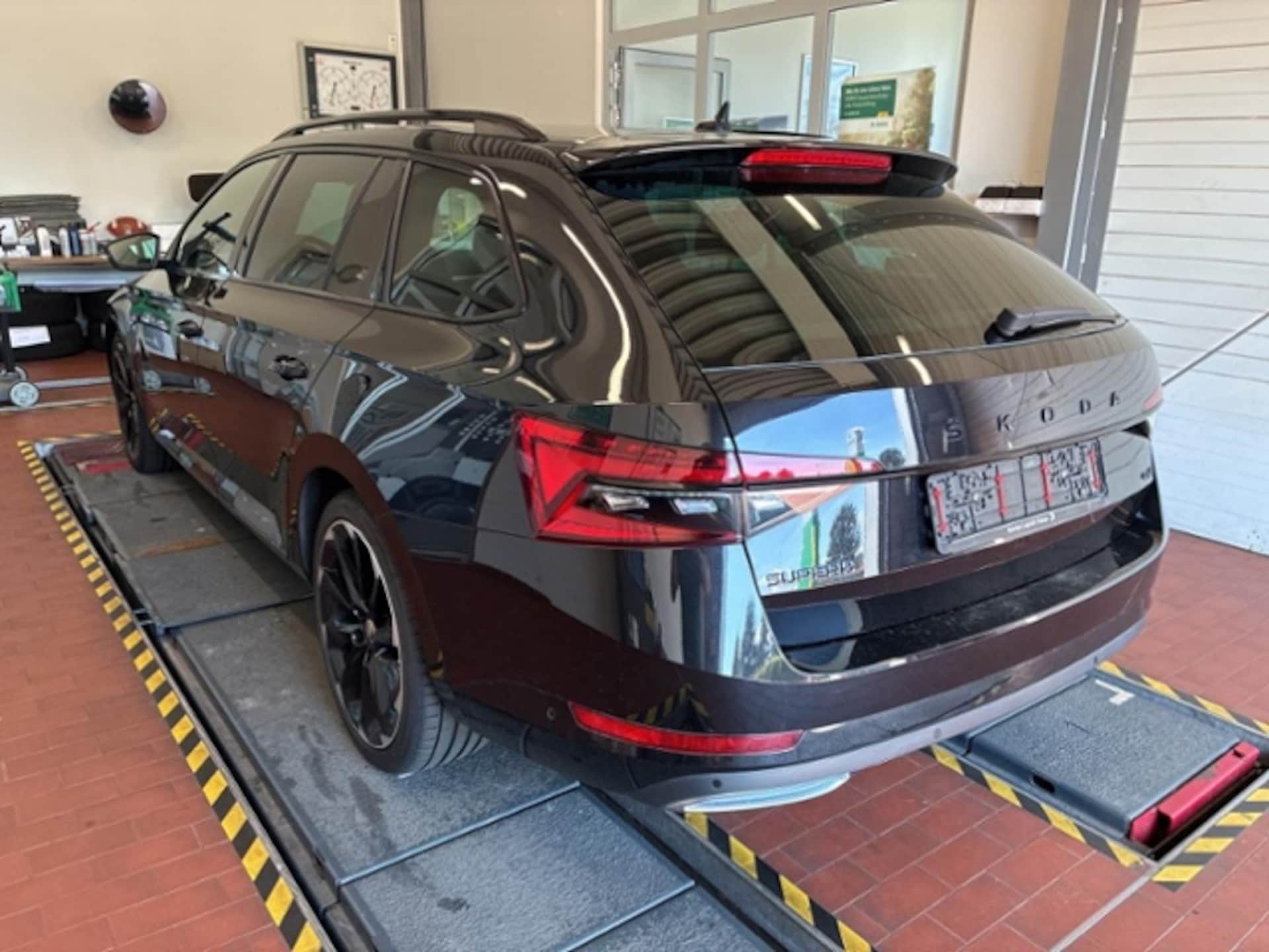 Skoda Superb Combi Sportline