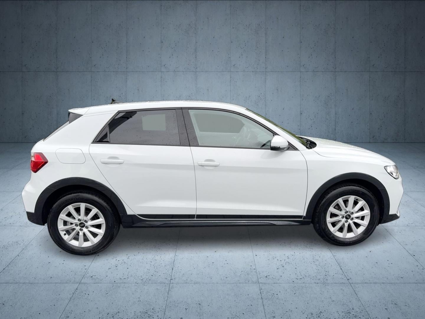 Bild über Audi A1 allstreet 30 TFSI Schaltgetriebe - für weitere Informationen kontaktieren Sie den Audi Partner