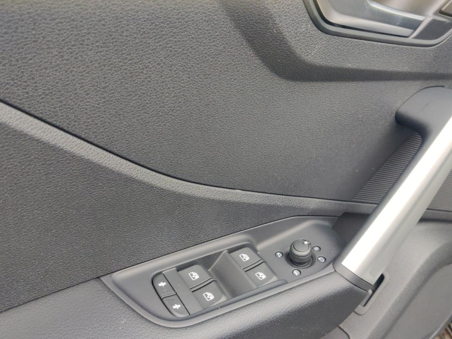Bild über Audi Q2 advanced 30 TFSI Schaltgetriebe - für weitere Informationen kontaktieren Sie den Audi Partner