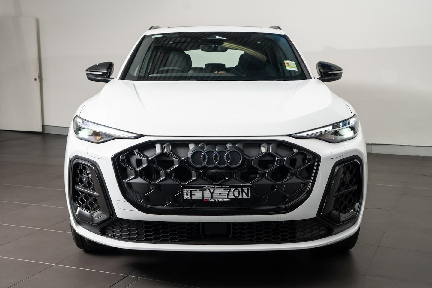 Image about Audi Q5 SUV TDI quattro 150 kW sport