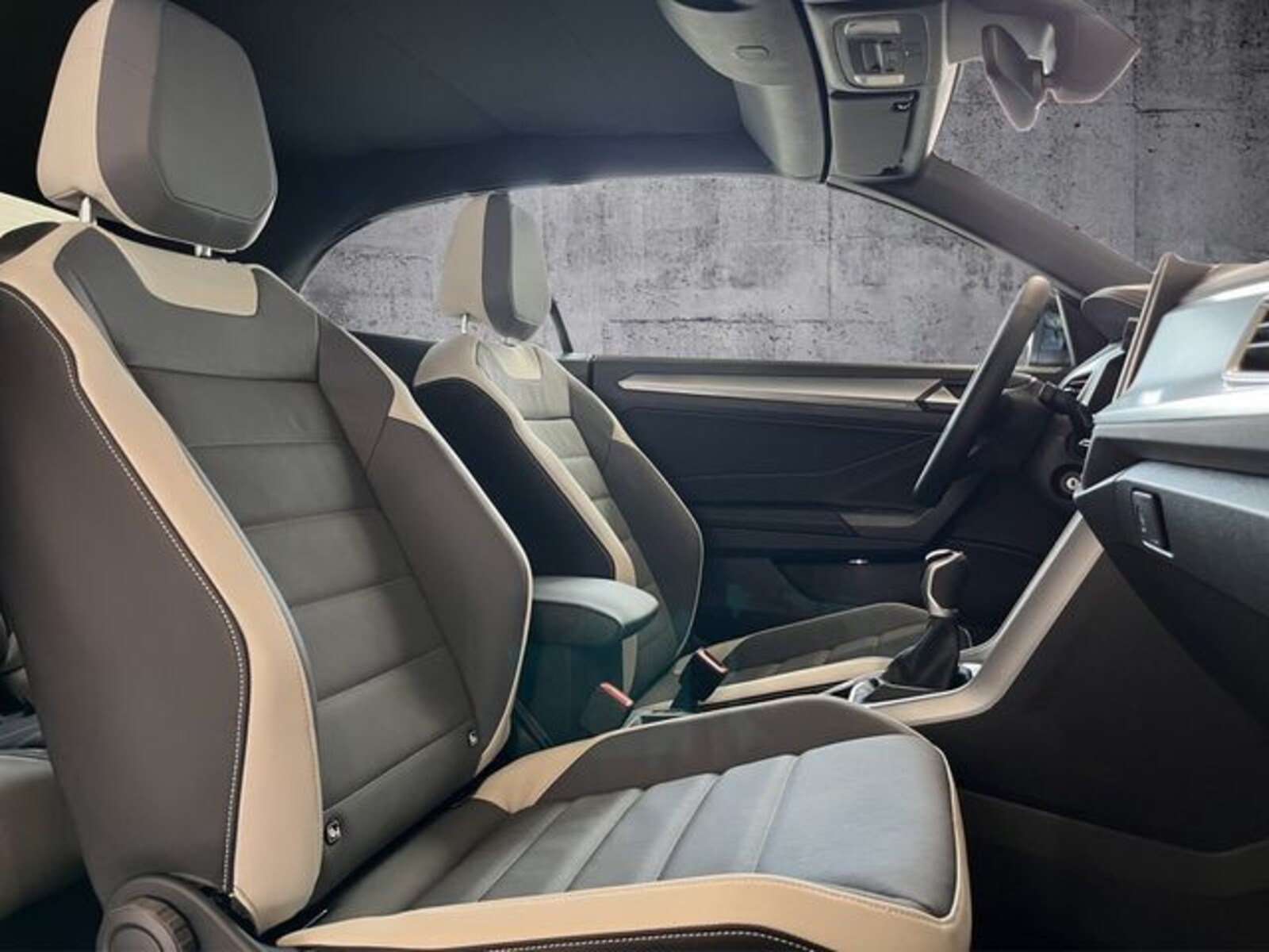 Volkswagen T-Roc Cabriolet – Bild 9
