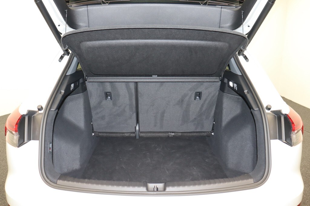 Image about Audi Q4 e-tron 40 e-tron