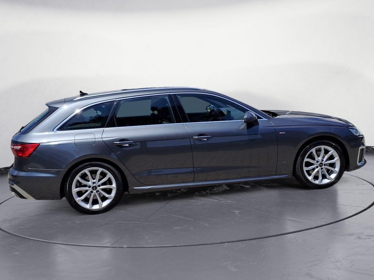 Image about Audi A4 Avant S line 35 TFSI S tronic