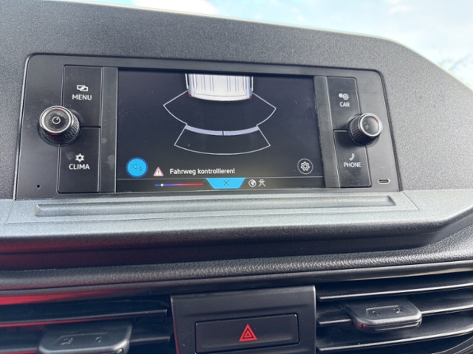 Volkswagen Caddy Maxi Cargo – Bild 14