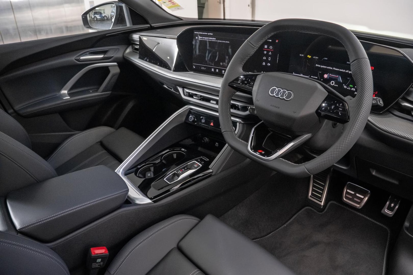 Image about Audi Q5 SUV TDI quattro 150 kW sport
