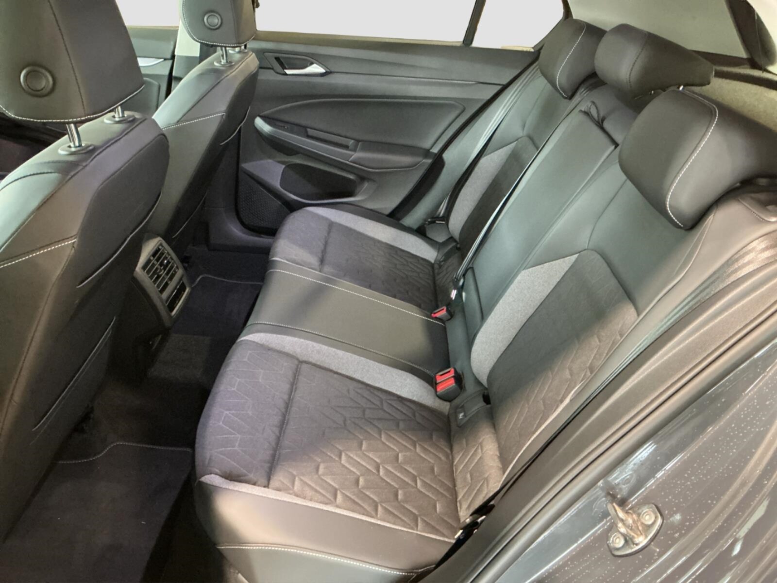 Volkswagen Golf – Bild 11