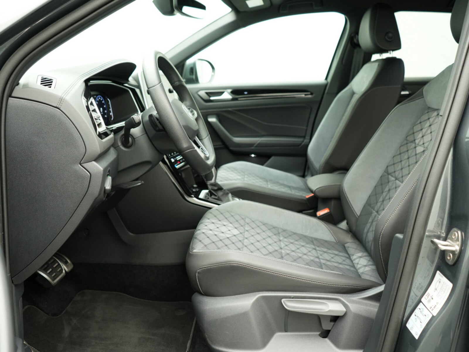 Volkswagen T-Roc – Bild 17
