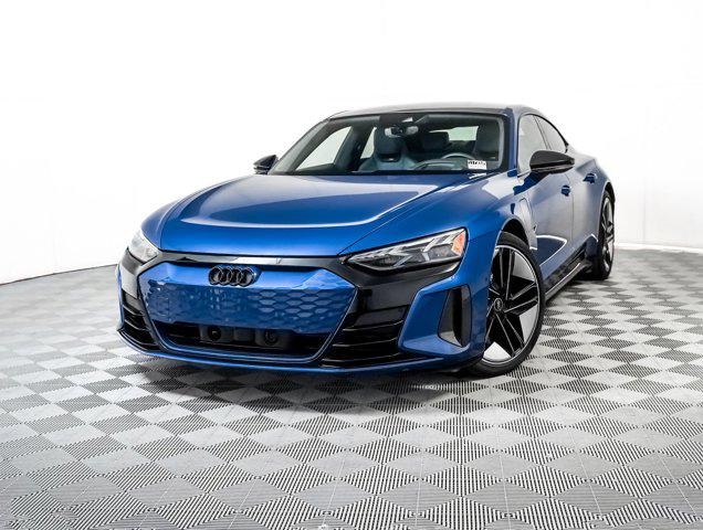 2023 Audi RS e-tron GT Base's photo