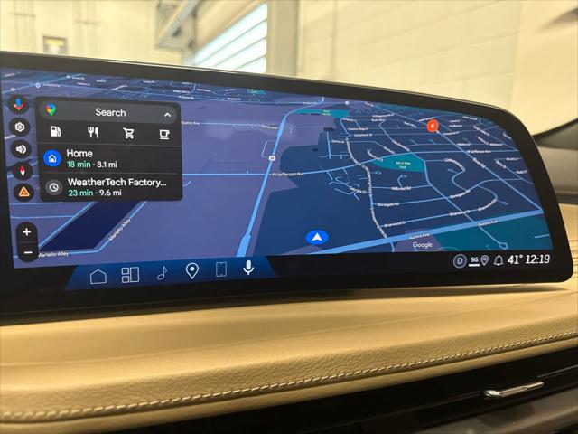 2024 CADILLAC XT4 - Image 11