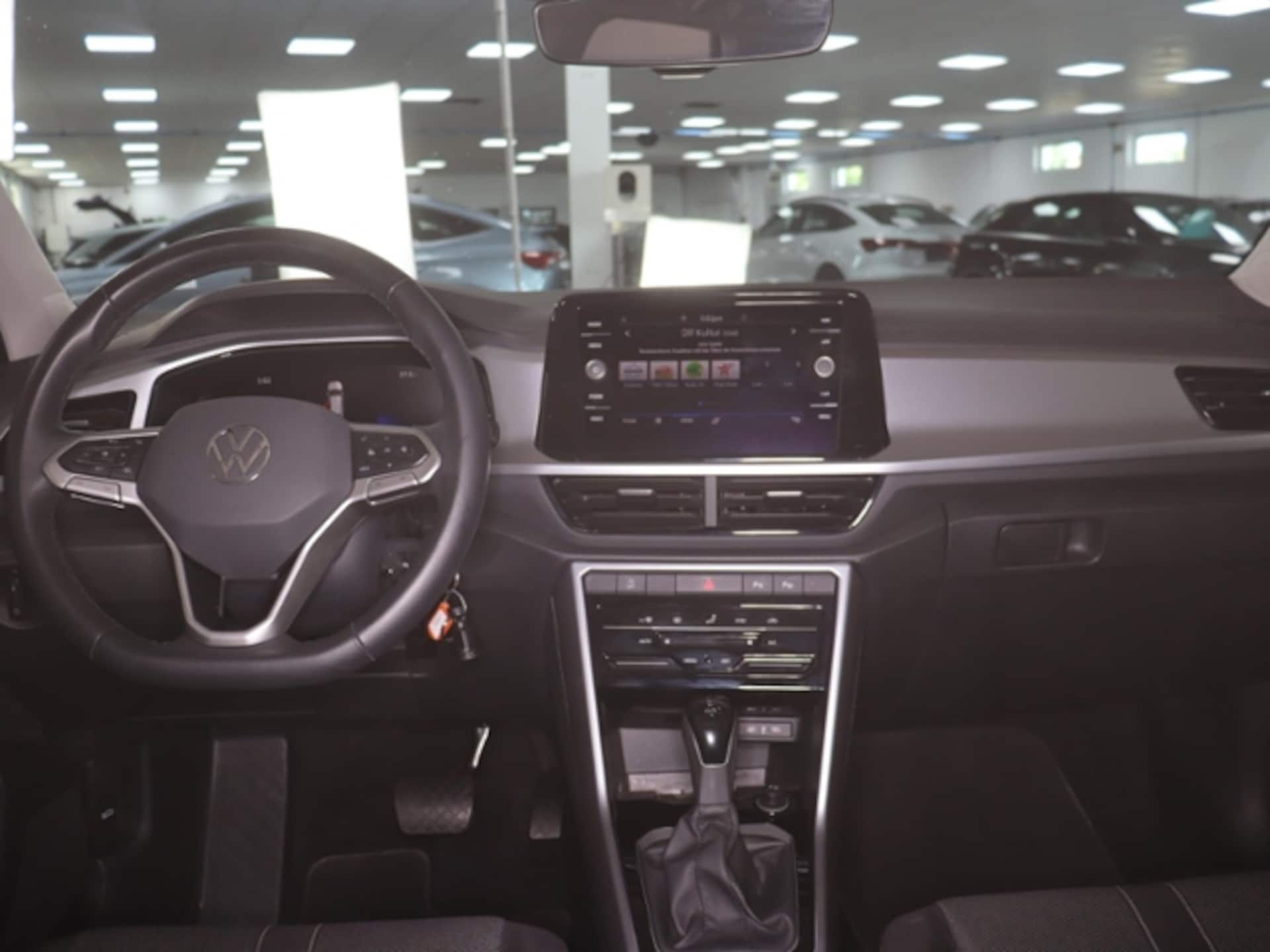 Volkswagen T-Roc Life