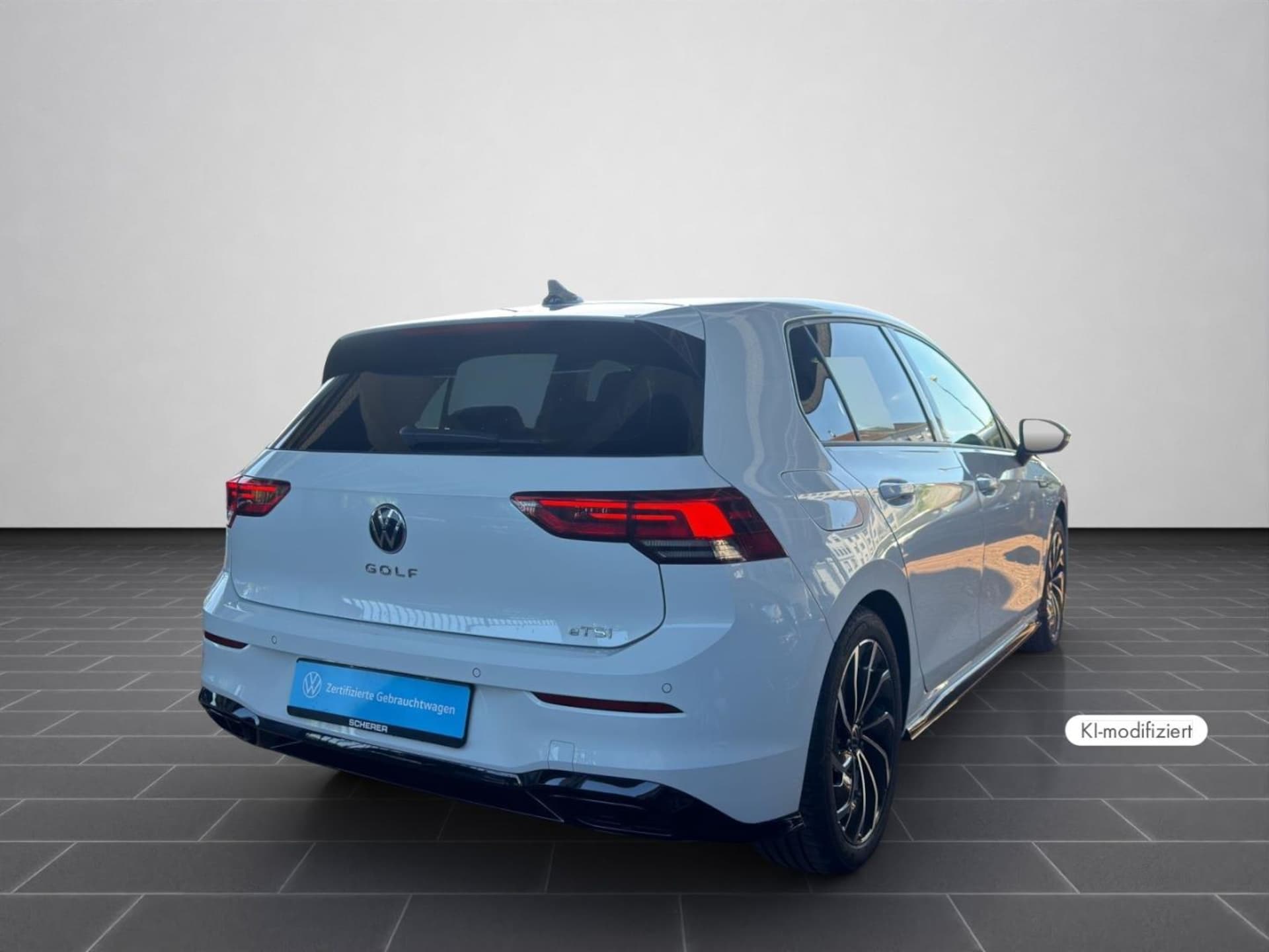 Volkswagen Golf R-Line