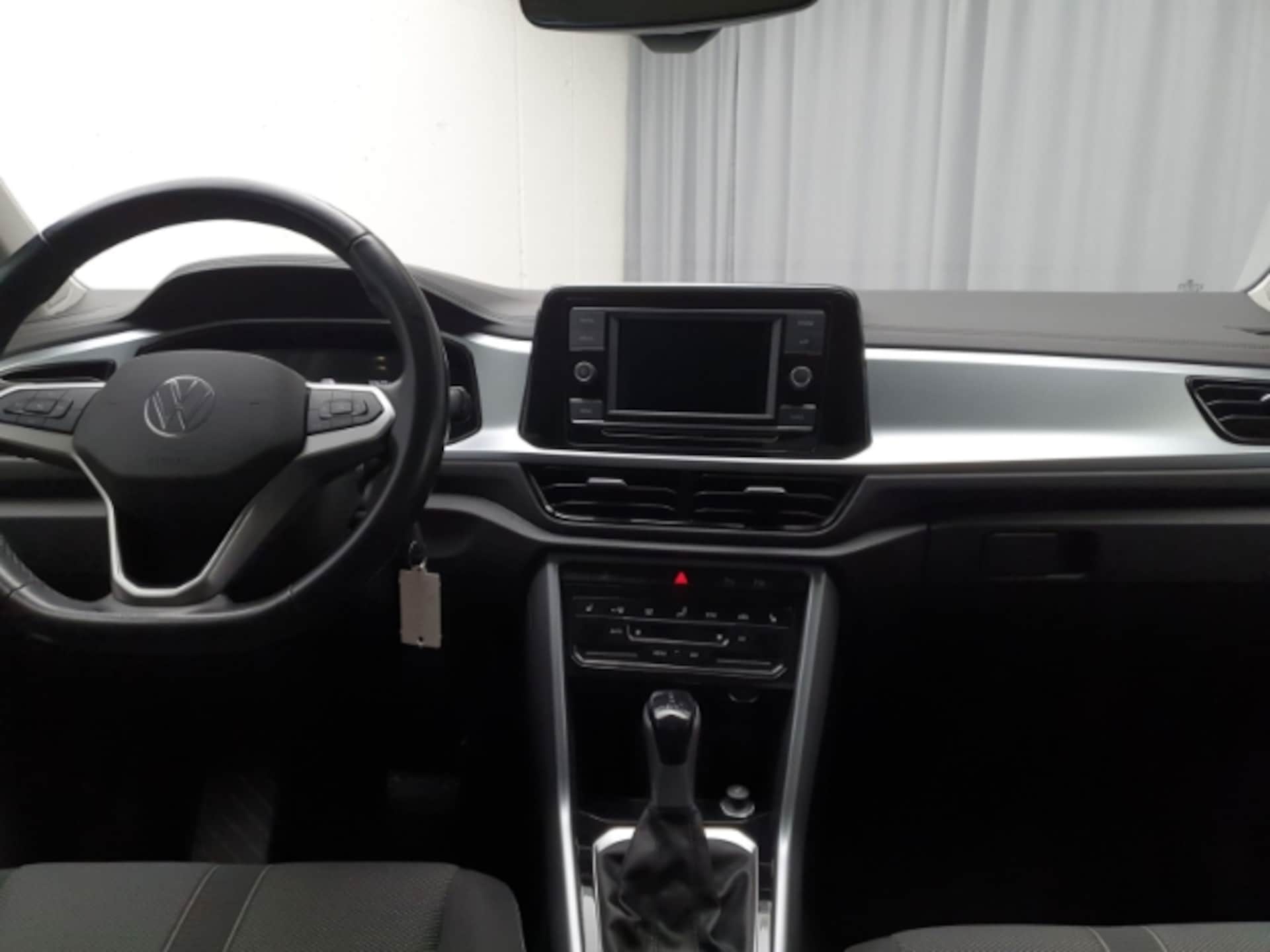 Volkswagen T-Roc Life