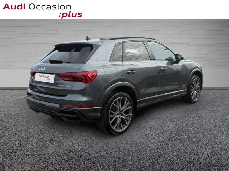 Image about Audi Q3 TFSI e S line 45 TFSI e 180 kW (245 ch) S tronic