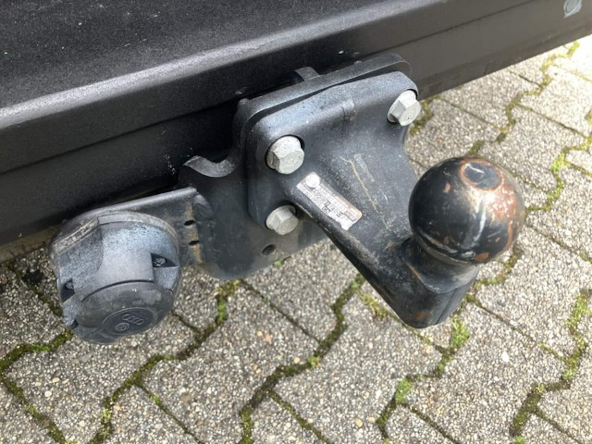 Volkswagen Crafter Kasten langer Radstand