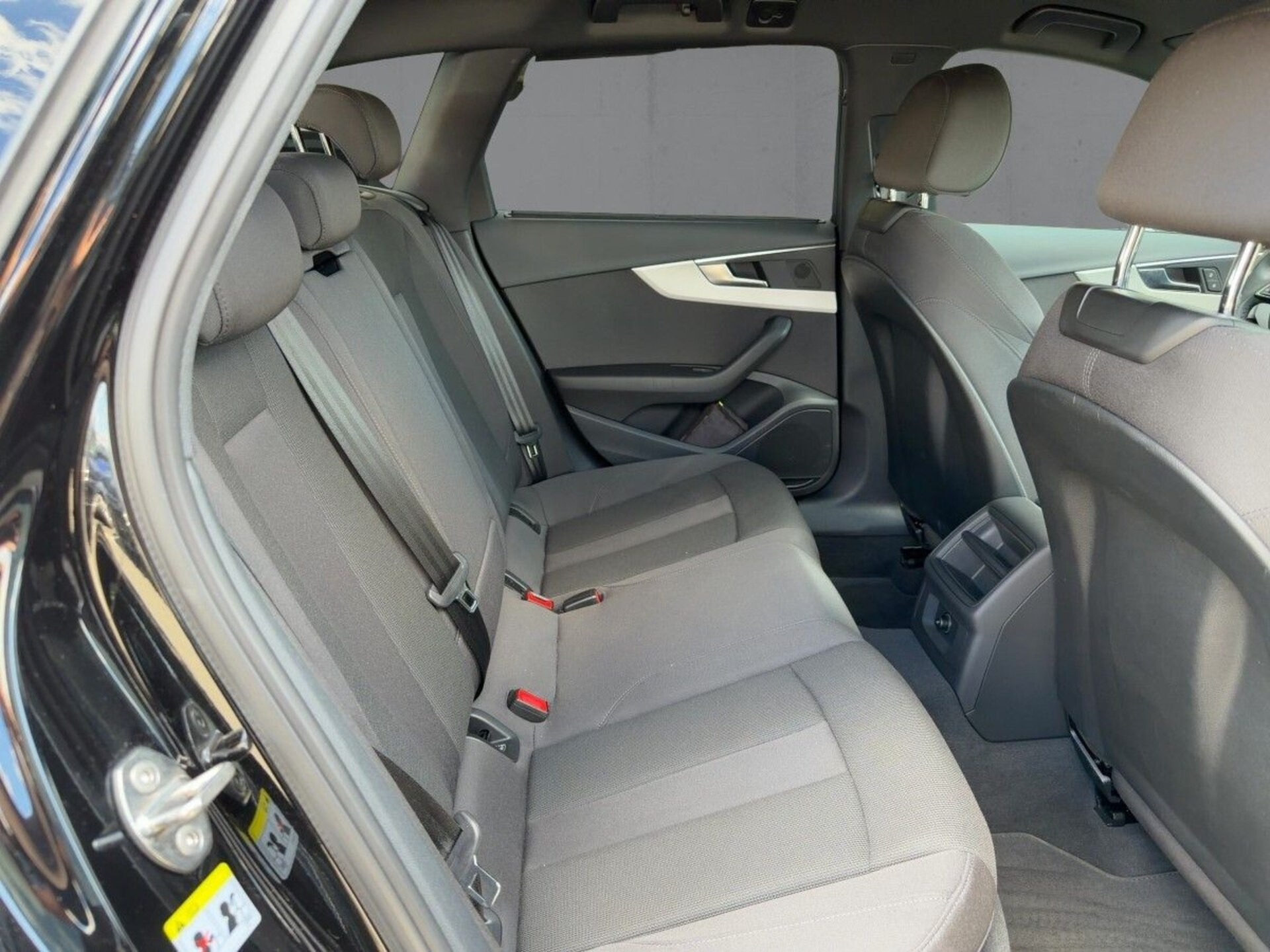 Audi A4 Avant Advanced