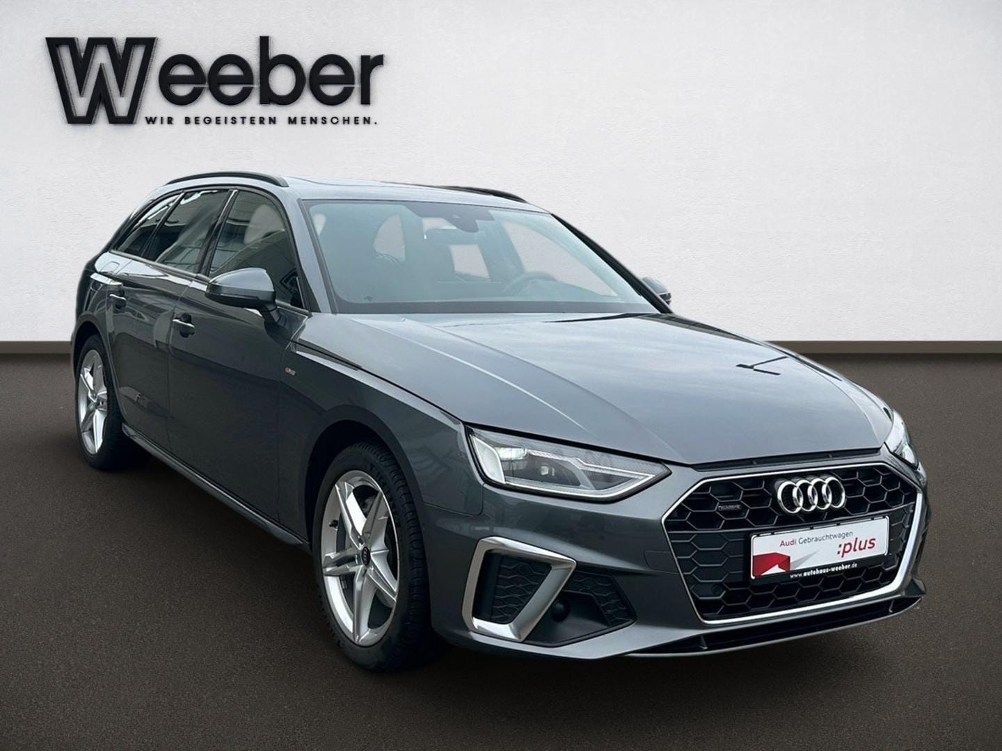 Bild über Audi A4 Avant S line 40 TDI quattro S tronic - für weitere Informationen kontaktieren Sie den Audi Partner
