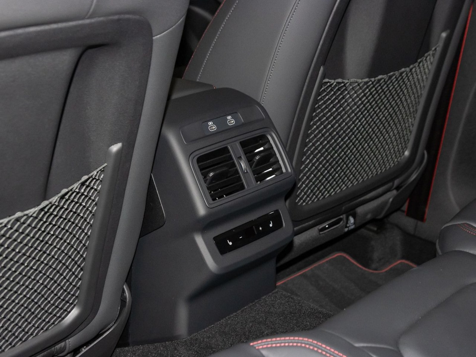 Audi Q5 Sportback – Bild 12