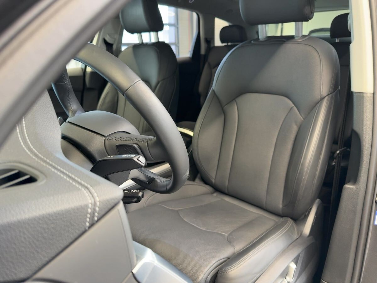 Image about Audi Q7 50 TDI quattro tiptronic