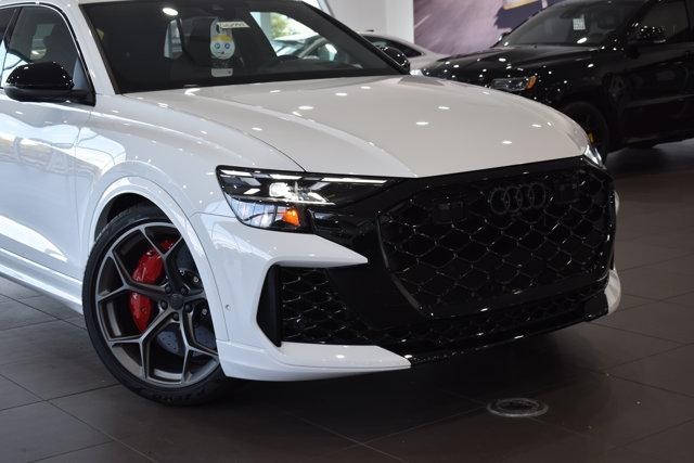 2026 Audi RS Q8 SUV performance
