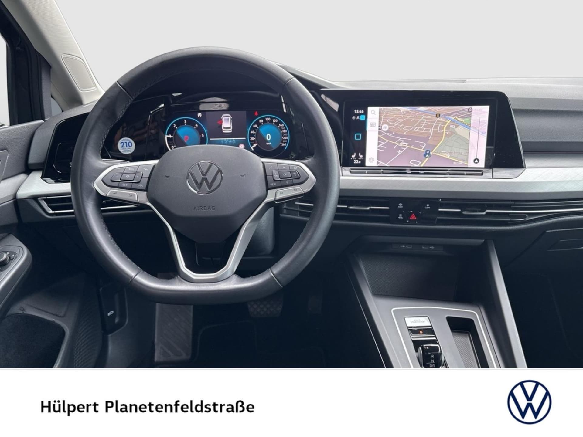 Volkswagen Golf Variant Life