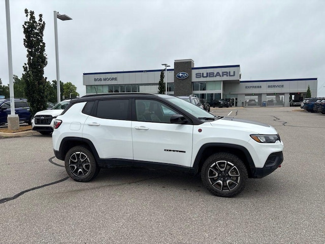 2025 Jeep Compass Trailhawk - Photo 1