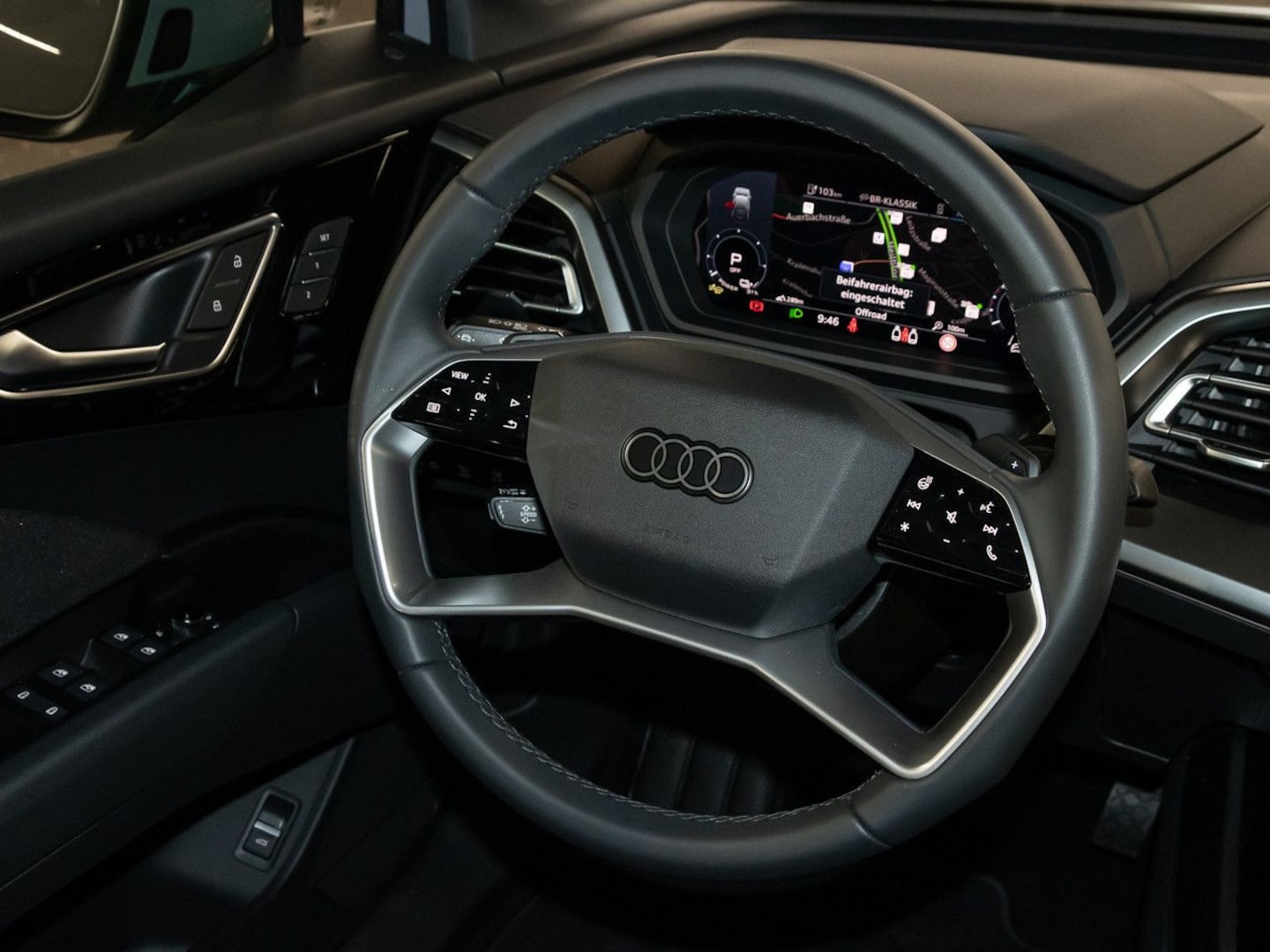 Bild über Audi Q4 Sportback e-tron 40 e-tron - für weitere Informationen kontaktieren Sie den Audi Partner