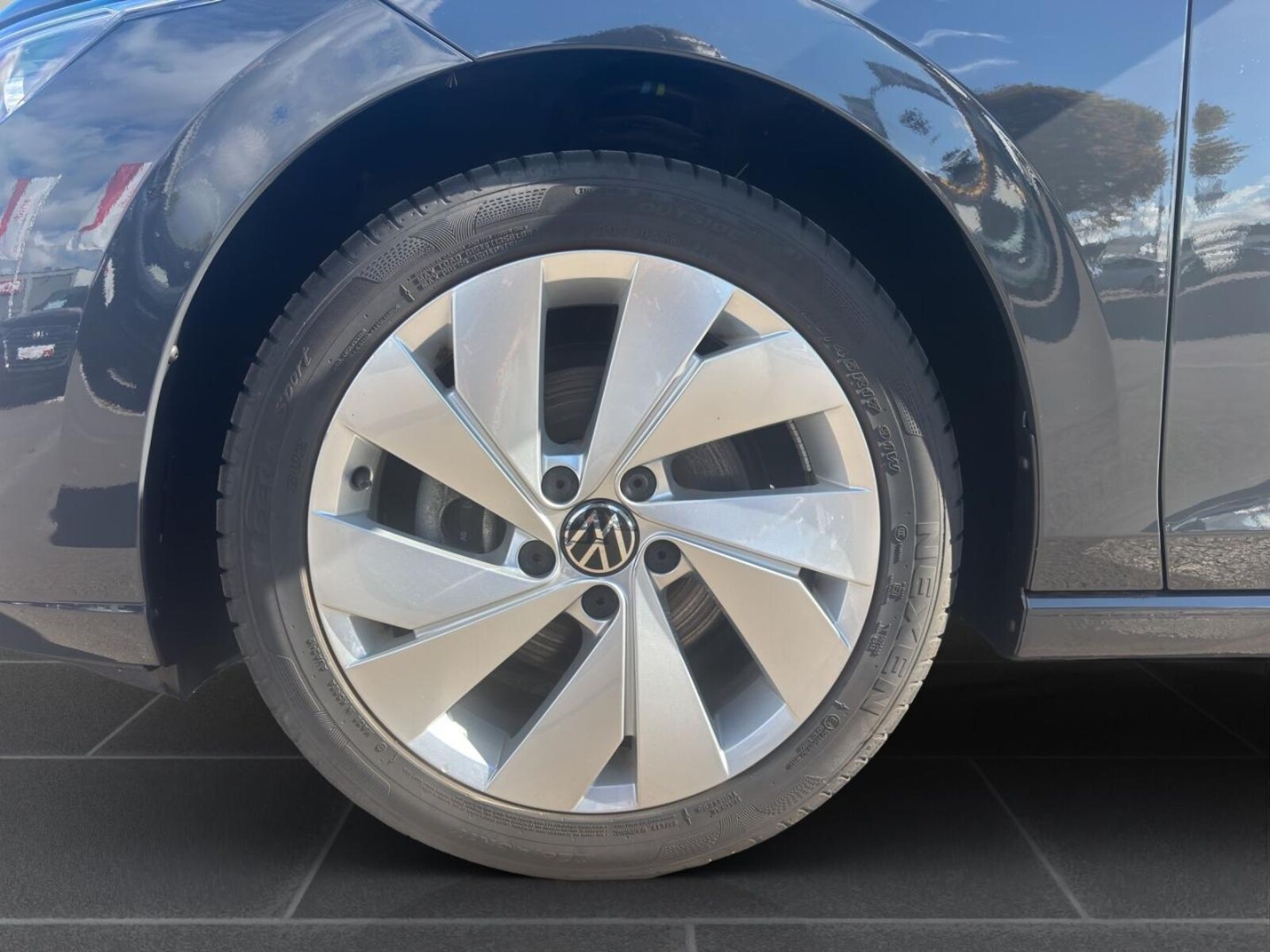 Volkswagen Golf – Bild 8