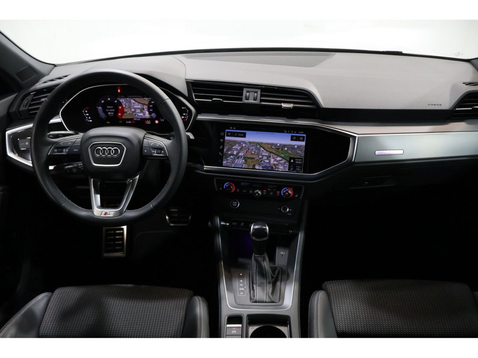 Audi Q3 Sportback – Bild 8