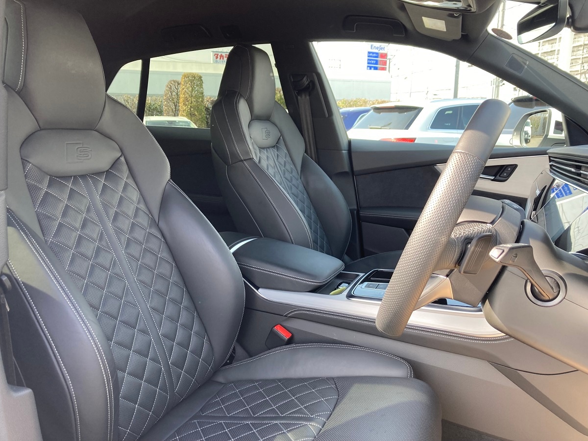 Audi Q8 55 TFSI quattro S line 250(340) kW(PS) tiptronic for more details contact your dealer