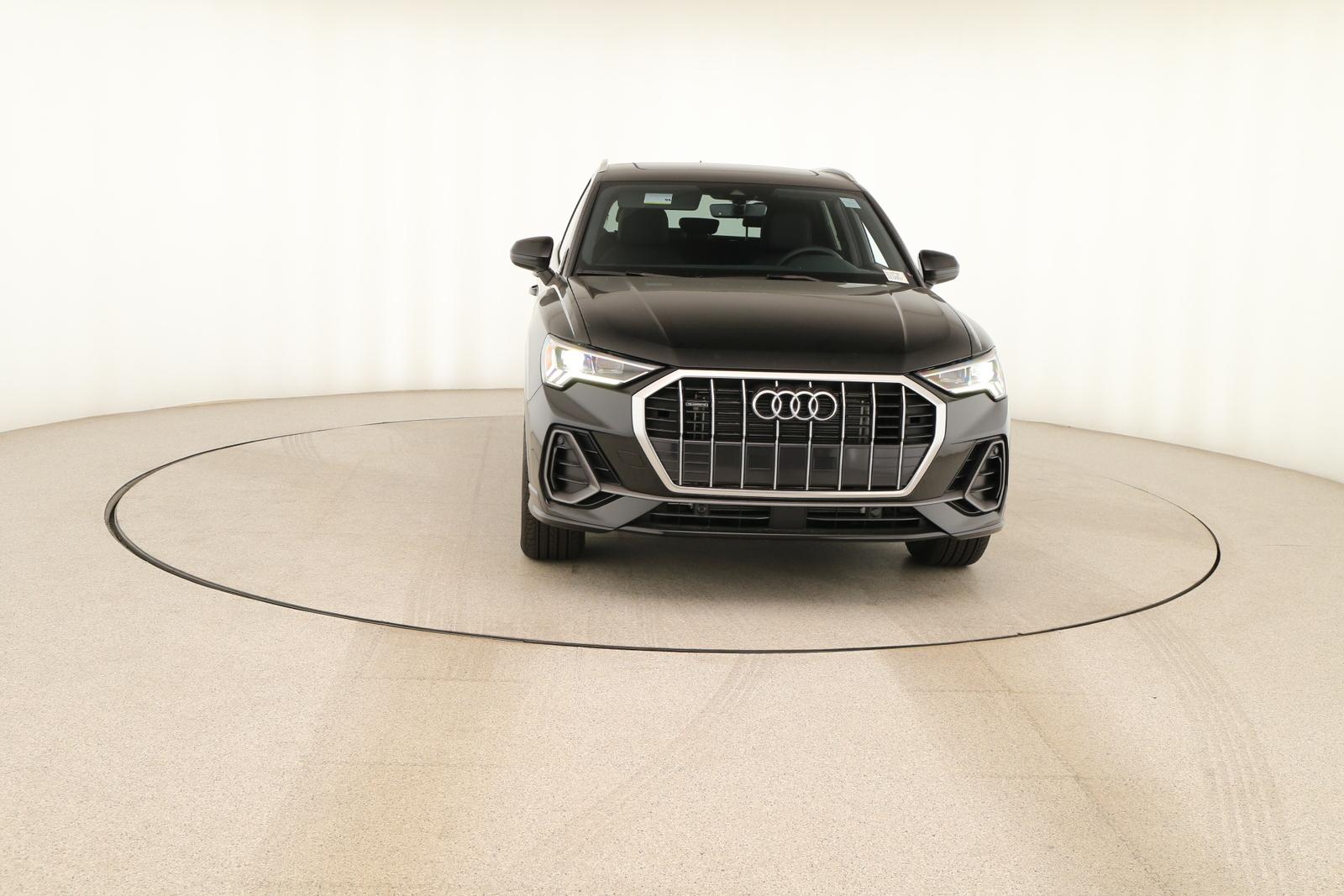 2025 Audi Q3 S Line Premium - Photo 11