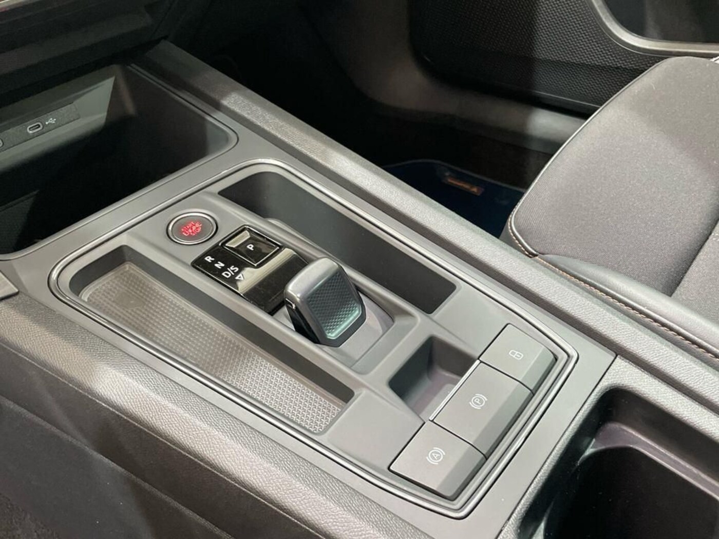 CUPRA Formentor 1.5 TSI DSG 110 kW (150 CV) — photo 19