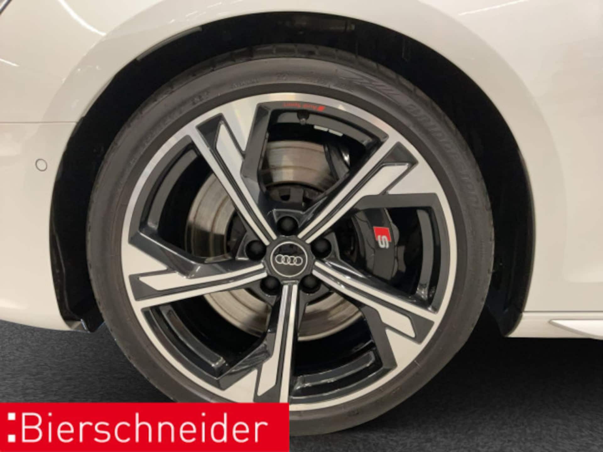 Audi S4 Avant