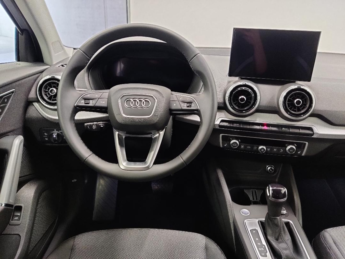 Bild über Audi Q2 advanced 35 TDI quattro S tronic - für weitere Informationen kontaktieren Sie den Audi Partner