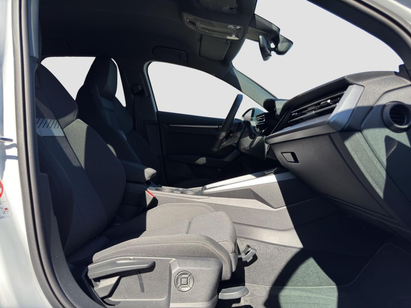 Bild über Audi A3 Sportback TFSI e advanced 40 TFSI e S tronic - für weitere Informationen kontaktieren Sie den Audi Partner