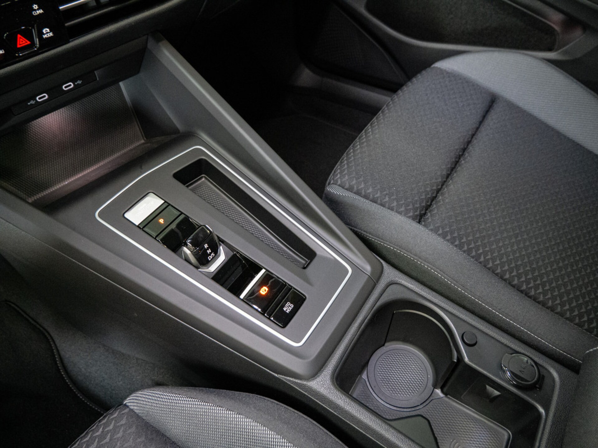 Volkswagen Golf Active