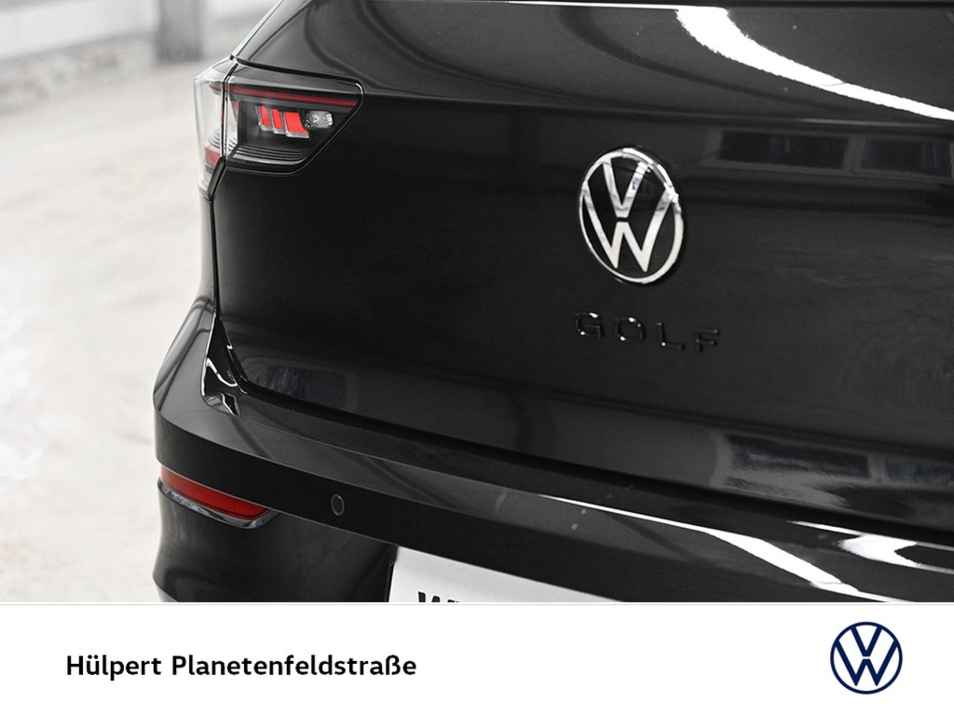 Volkswagen Golf R-Line