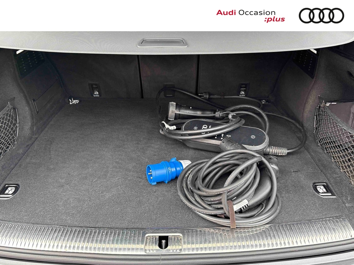 Image about Audi Q5 Sportback TFSI e S line 55 TFSI e quattro 270 kW (367 ch) S tronic