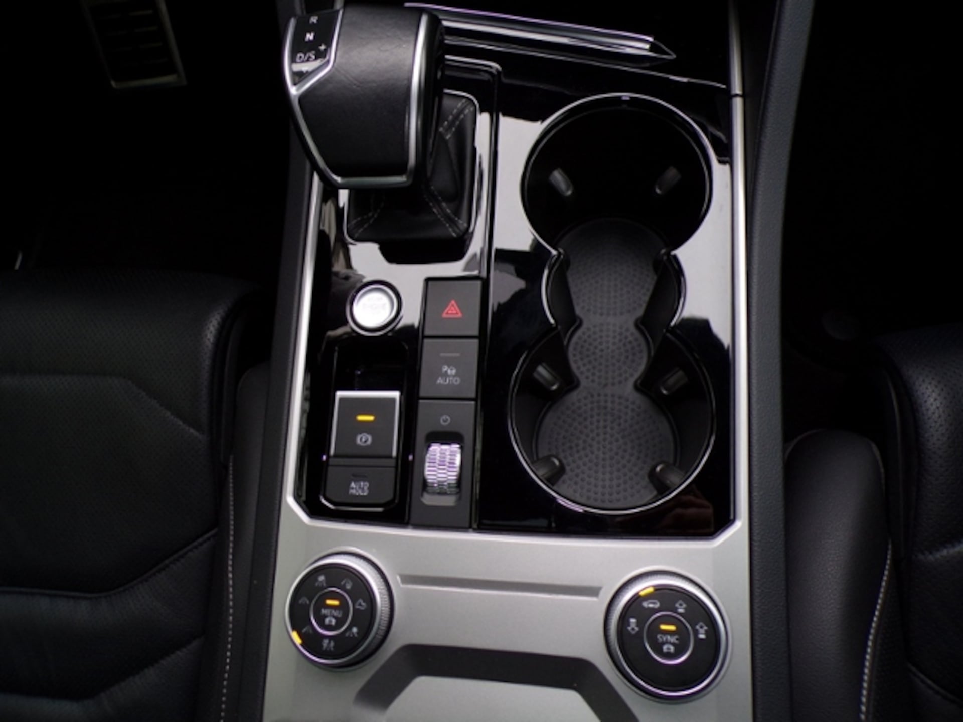 Volkswagen Touareg R-Line