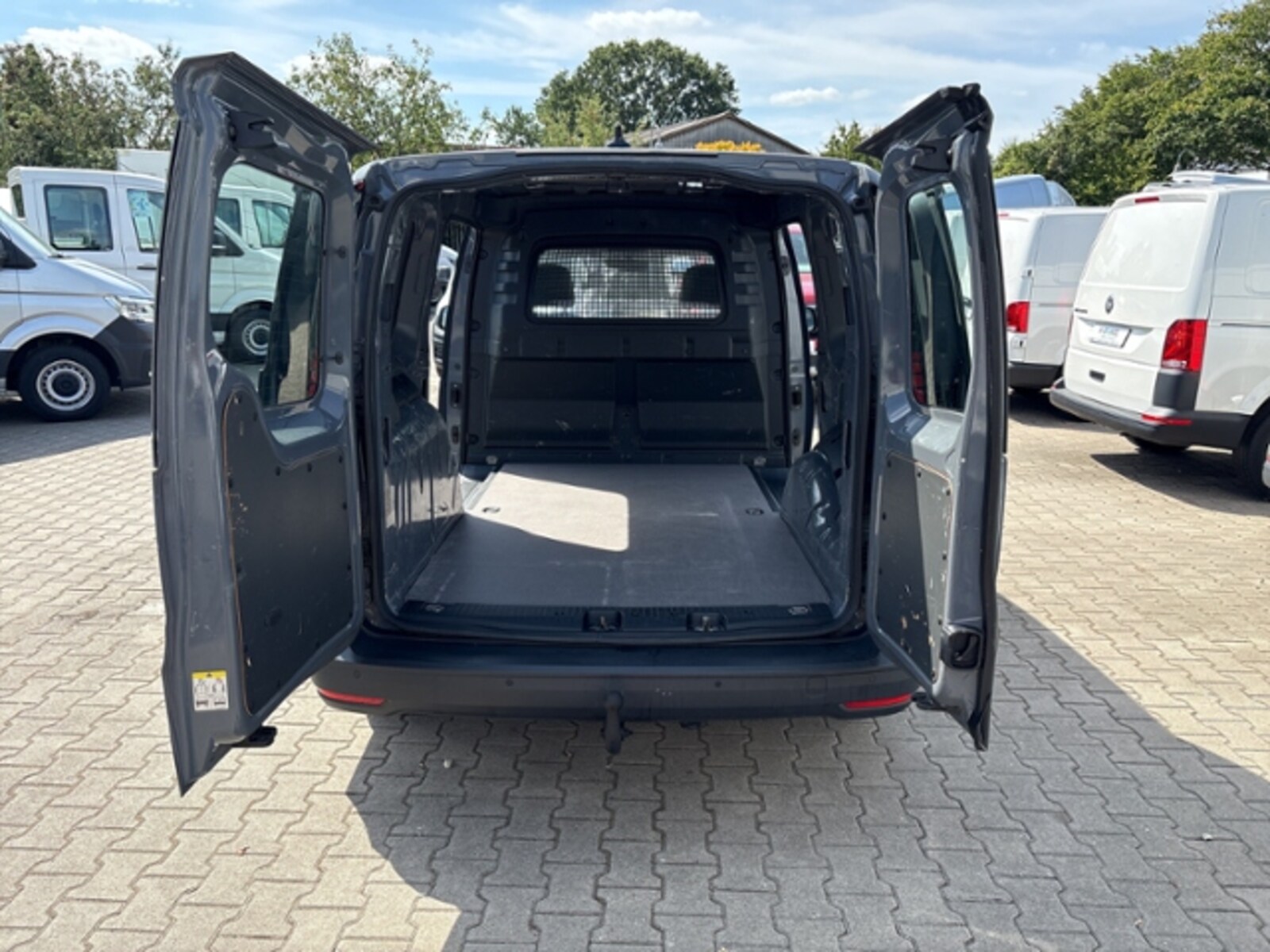 Volkswagen Caddy Maxi Cargo – Bild 20