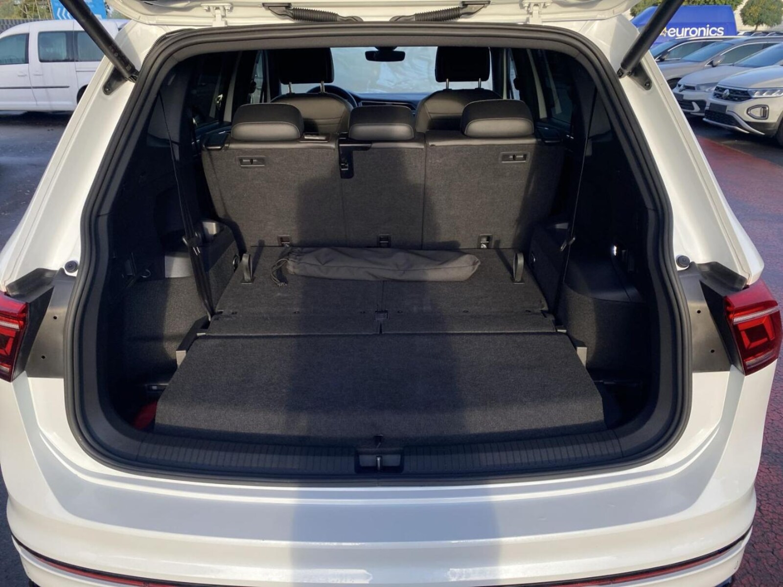 Volkswagen Tiguan Allspace – Bild 14
