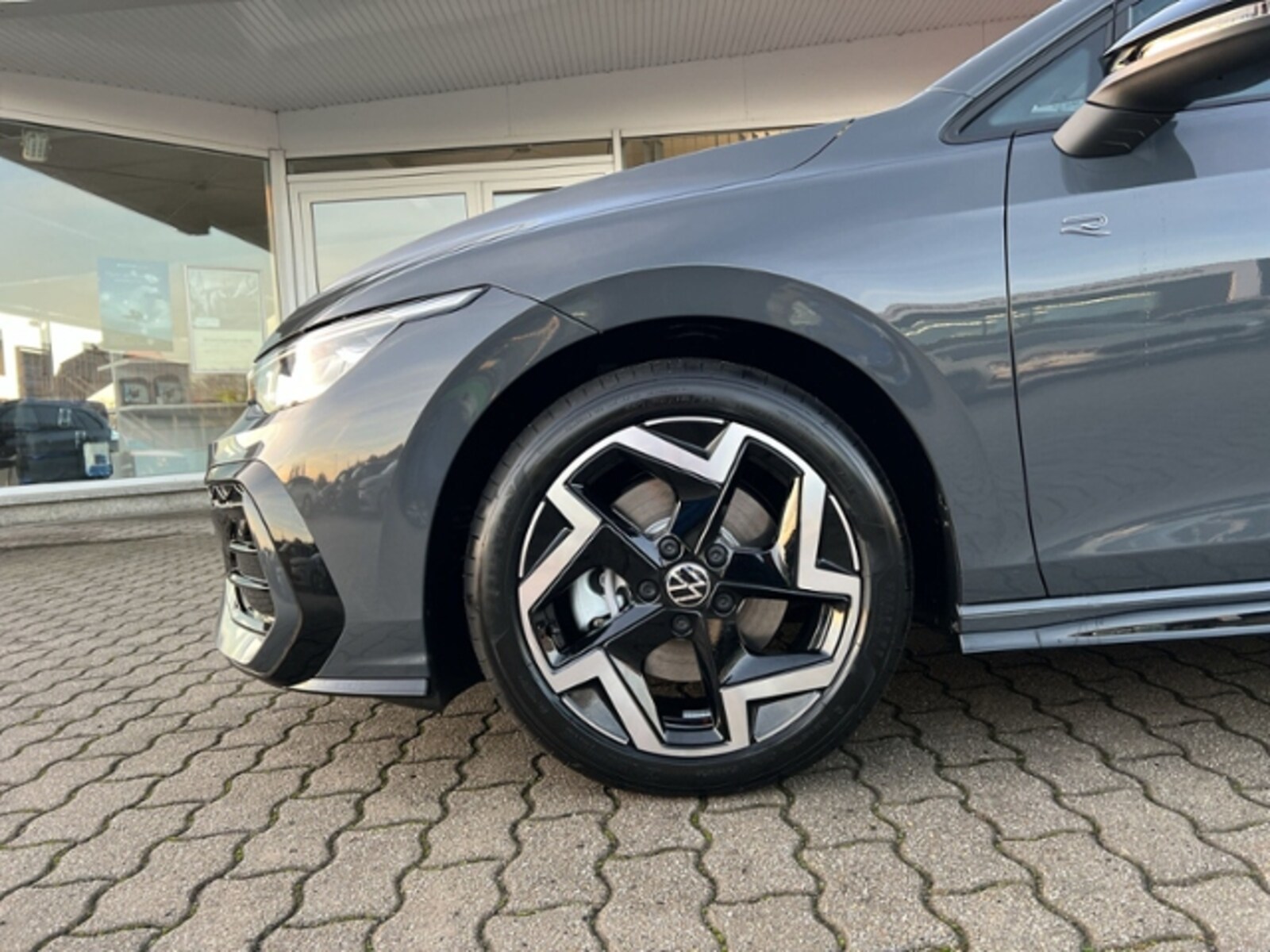Volkswagen Golf Variant – Bild 8