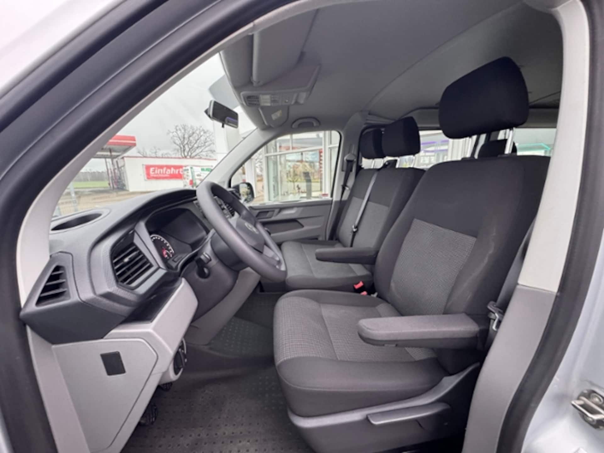 Volkswagen T6.1 Transporter Kombi kurzer Radstand