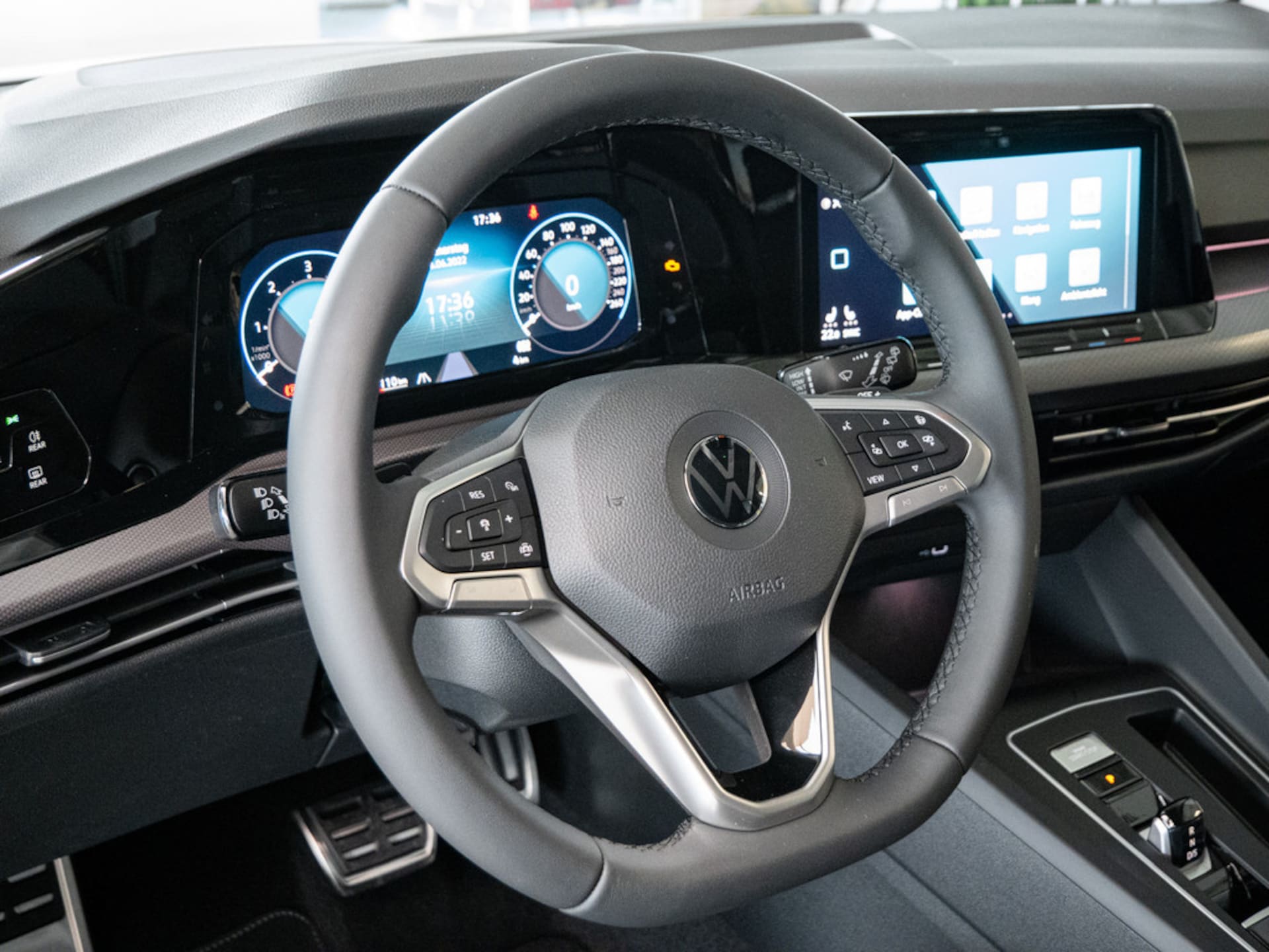 Volkswagen Golf Active