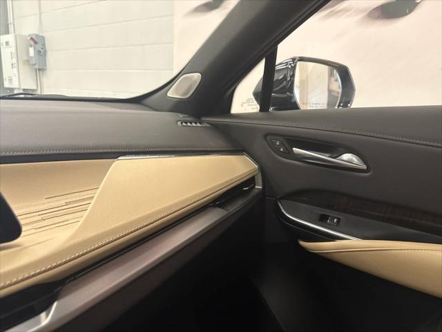 2024 CADILLAC XT4 - Image 17