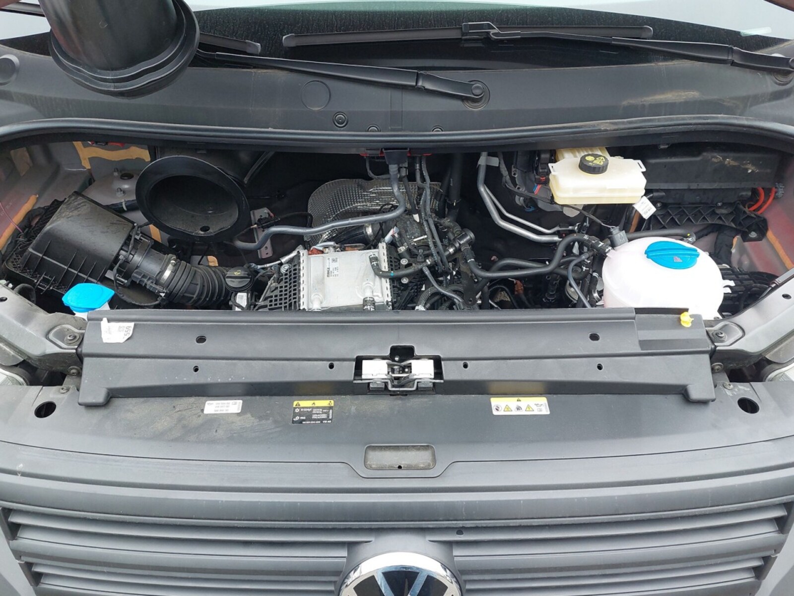Volkswagen Crafter Kasten mittlerer Radstand – Bild 11