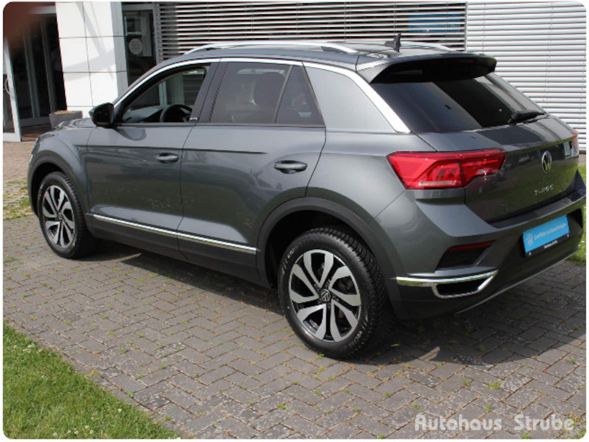 Volkswagen T-Roc Active